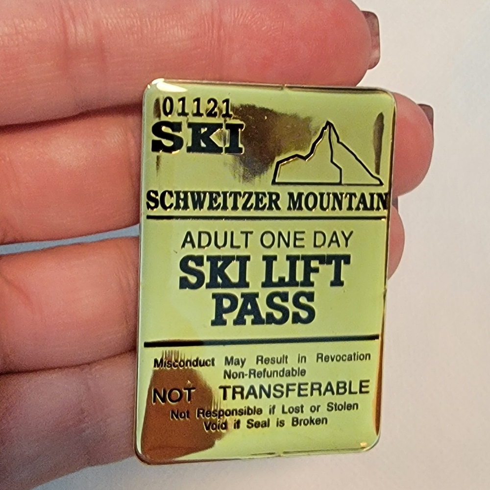 Vintage Schweitzer Mountain Ski Lift Pass Magnet